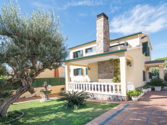 image R15 Villa Marinada 3