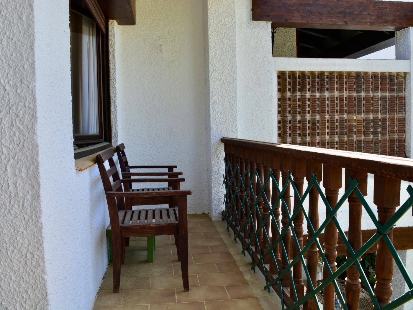 image R97 Exclusiva casa adosada en venta delante de la piscina en Alorda Park 18