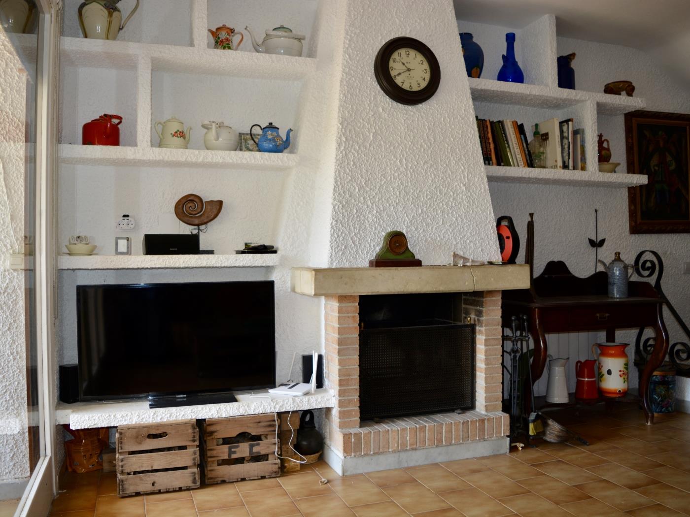 image R97 Exclusiva casa adosada en venta delante de la piscina en Alorda Park 3
