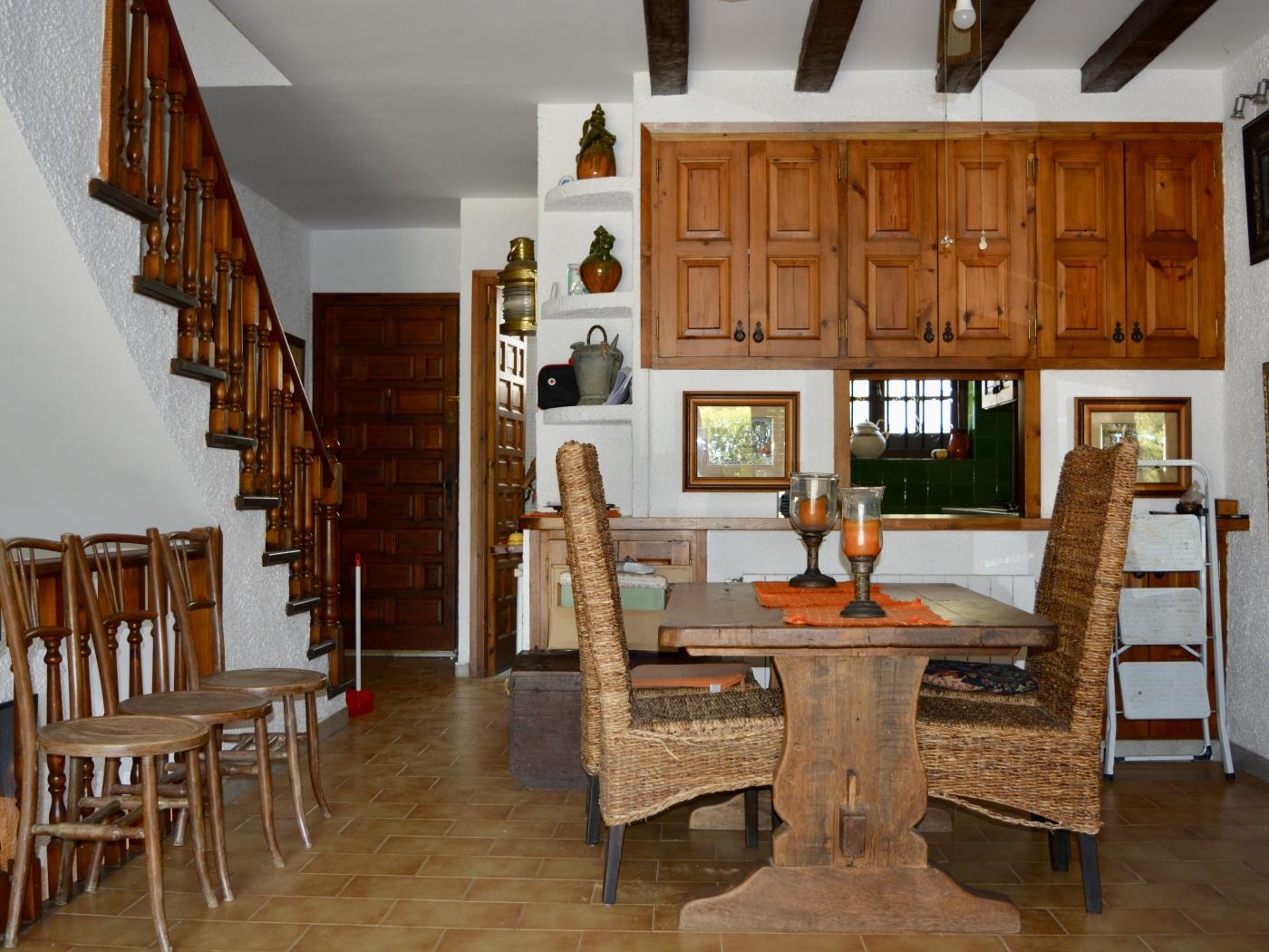 image R97 Exclusiva casa adosada en venta delante de la piscina en Alorda Park 5