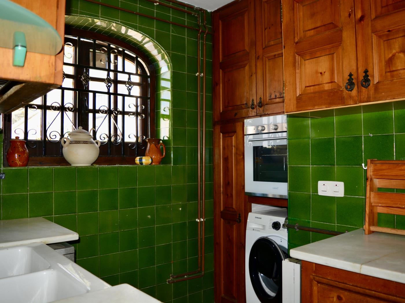 image R97 Exclusiva casa adosada en venta delante de la piscina en Alorda Park 8
