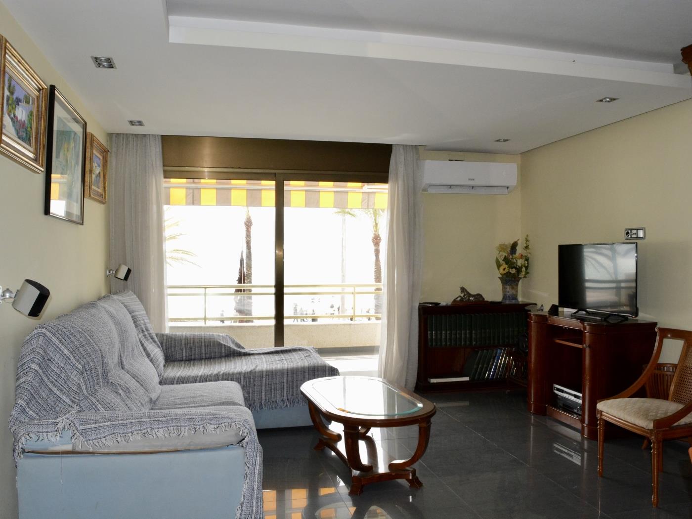 image R114 Apartament Beachfront Ca la Laura 10
