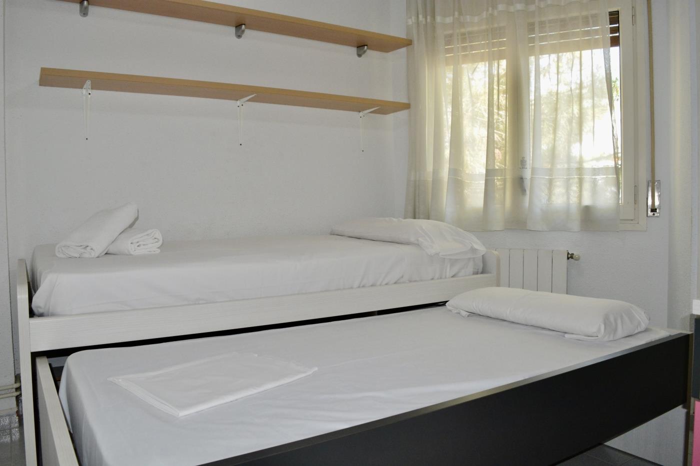 image R121 Apartamento Alorda Park 38