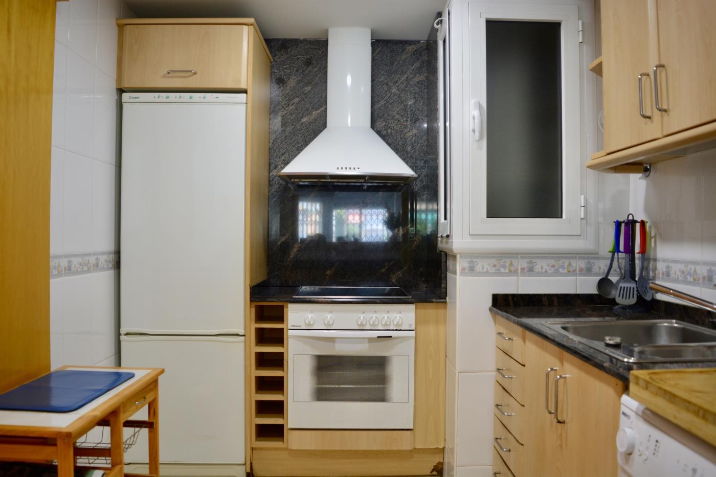 image R123 Apartamento con parking + piscina 13