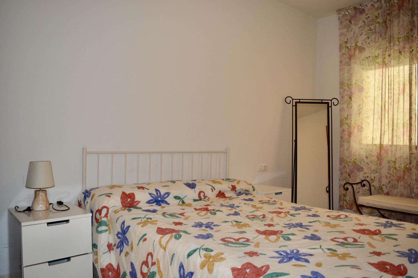 image R123 Apartamento con parking + piscina 16