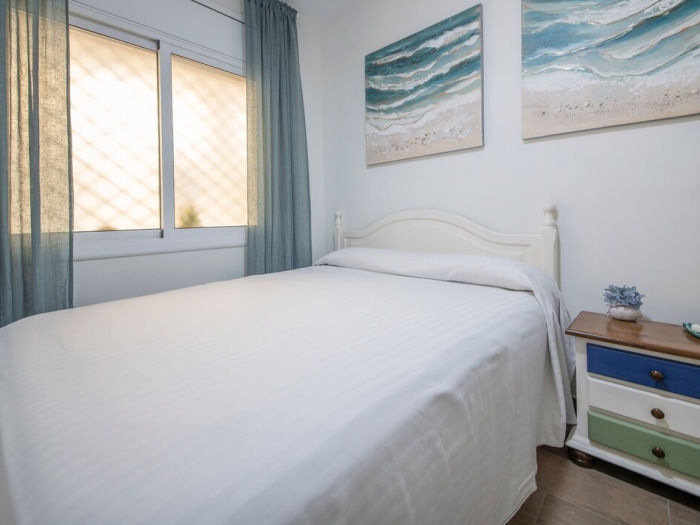 image R128 Apartamento con piscina + parking 25