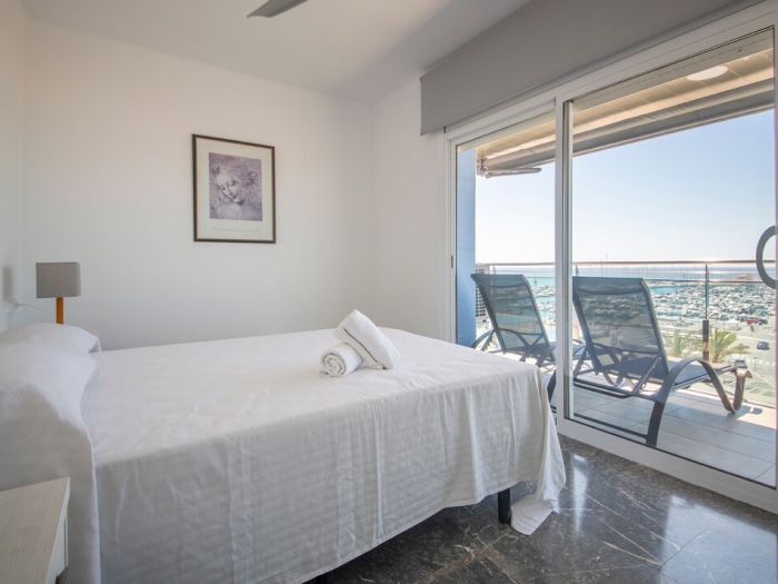 image R130 Apartamento Vista mar 10