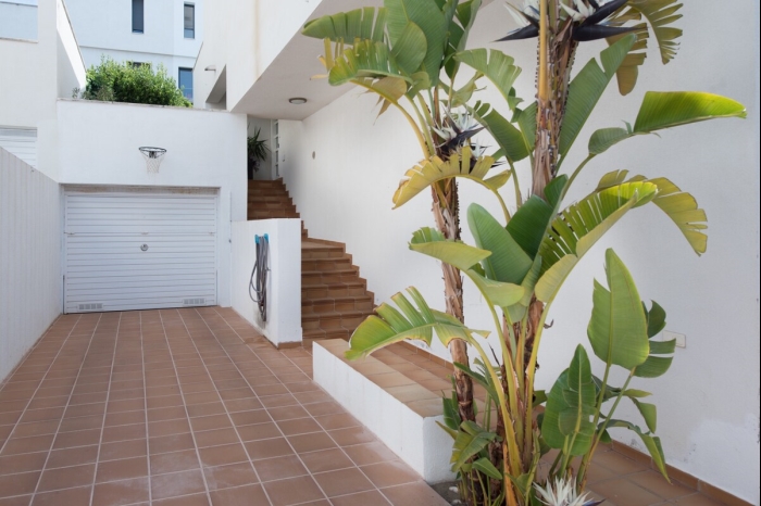 image R144 Villa Anna See View 9