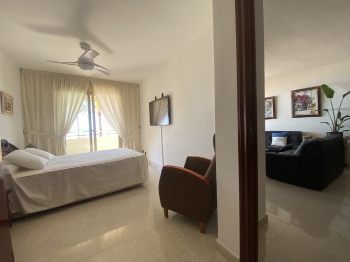 image R151 Beachfrontapartment Calafell 13