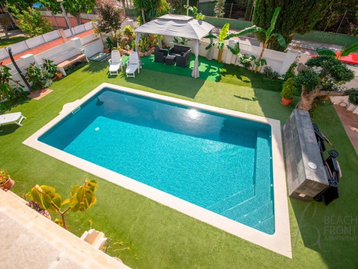image R153 Villa con Piscina en Coma-ruga 6