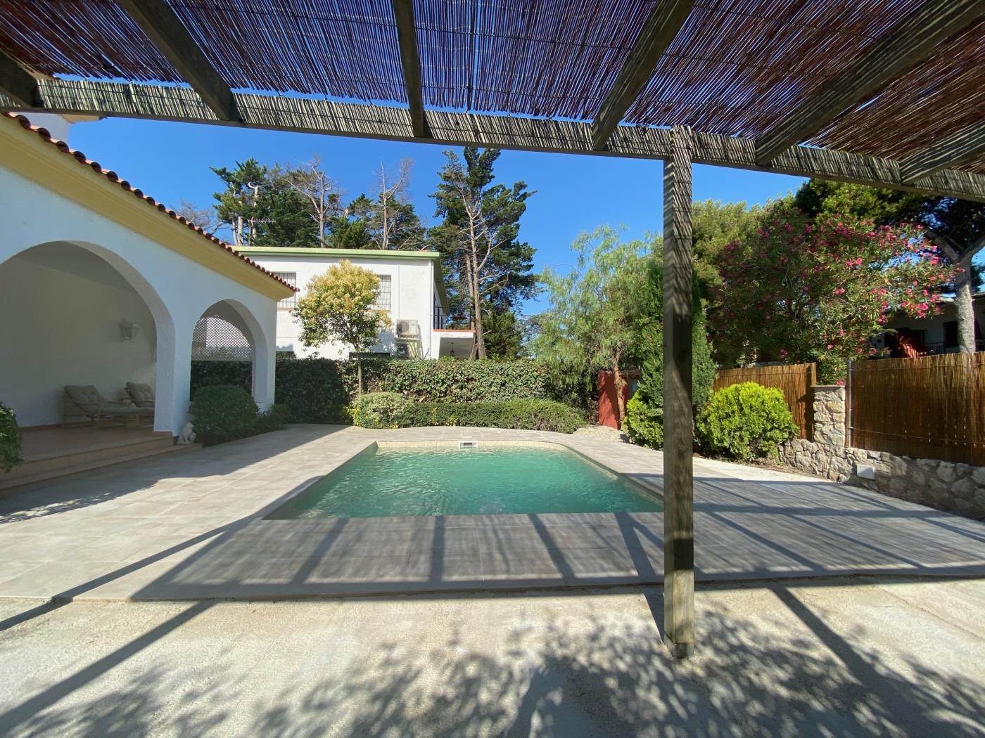 image R5 Casa Colonial con piscina privada en Coma-ruga 5