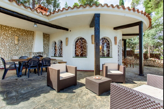 image TH06 Villa · Miami Platja · 6 dormitorios · 12 camas · 4 baños 45