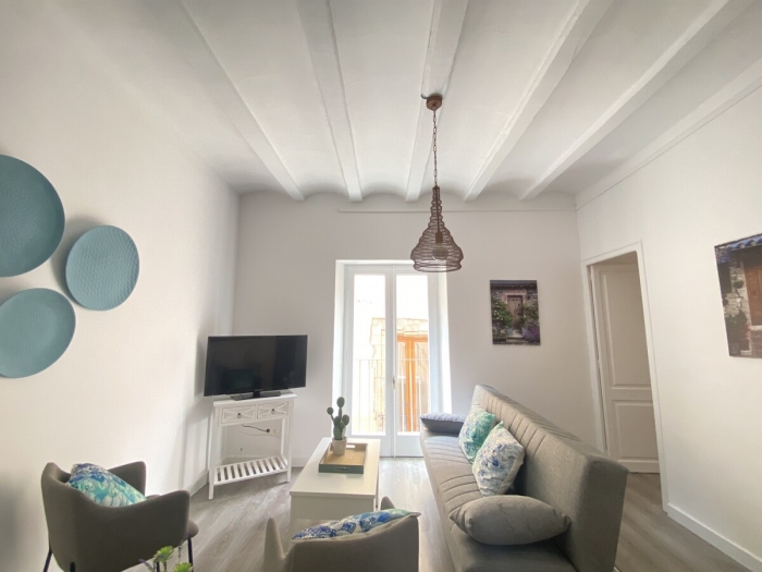 image TH10 Apartamento · Tarragona · 3 dormitorios · 3 camas · 1 baño 3
