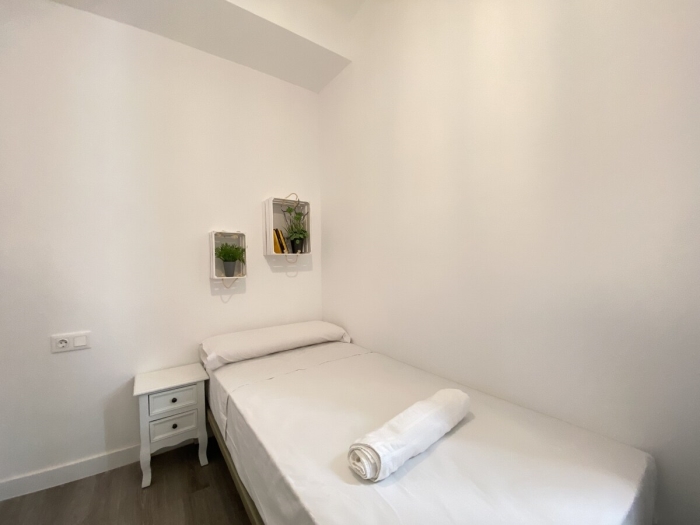 image TH10 Apartamento · Tarragona · 3 dormitorios · 3 camas · 1 baño 9
