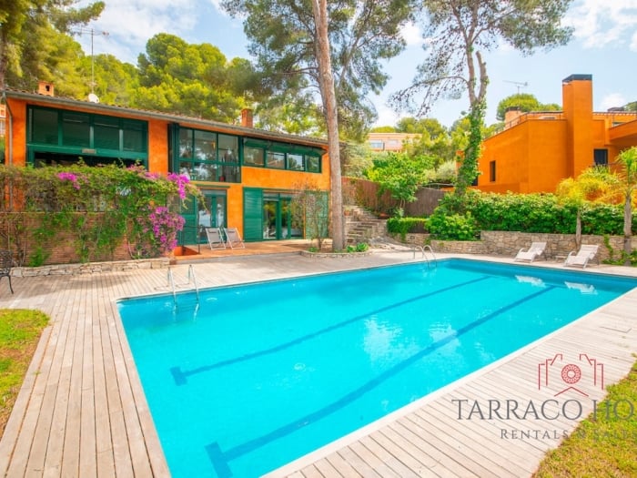TH100 Villa en Tamarit con vistas al mar