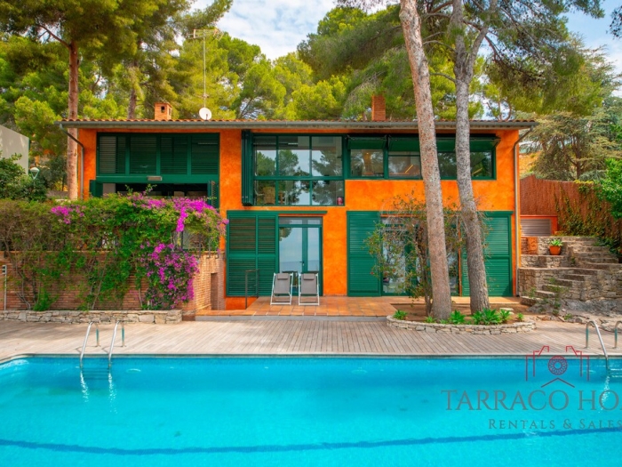 image TH100 Villa en Tamarit con vistas al mar 1