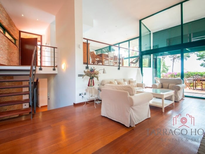 image TH100 Villa en Tamarit con vistas al mar 6