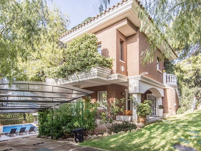 TH103 Villa · Salou · 5 dormitorios · 6 camas · 4 baños