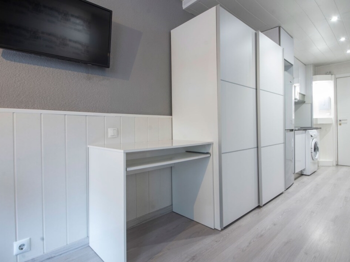 image TH114 Studio en la Rambla Nova 3