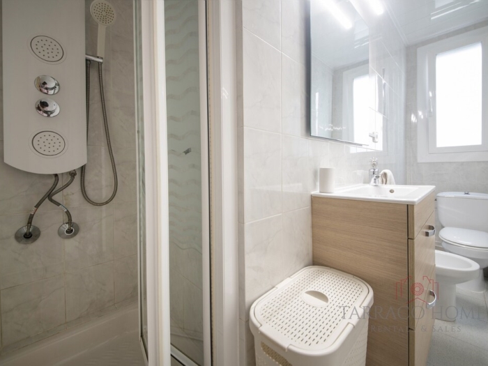 image TH134 Apartament -3 bedrooms-2 bathrooms-AC 23
