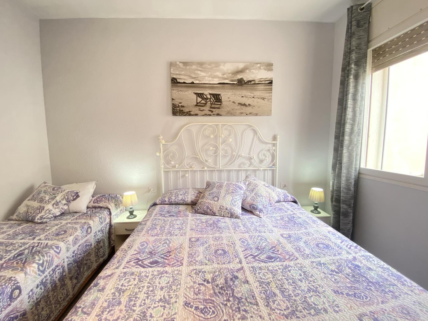 image th14 Spacious Apartment on La Mora Beach 16