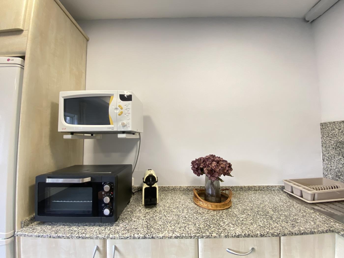 image th14 Spacious Apartment on La Mora Beach 4