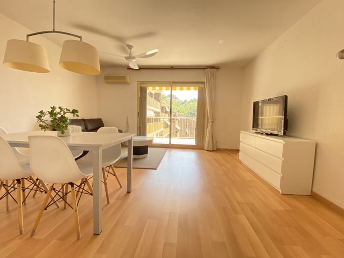 image th156 Townhouse in Tarragona · 4 bedrooms · 5 beds · 2 baths 0