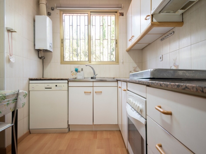 image th156 Townhouse in Tarragona · 4 bedrooms · 5 beds · 2 baths 23