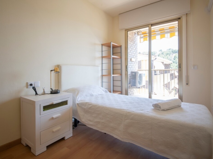 image th156 Townhouse in Tarragona · 4 bedrooms · 5 beds · 2 baths 28