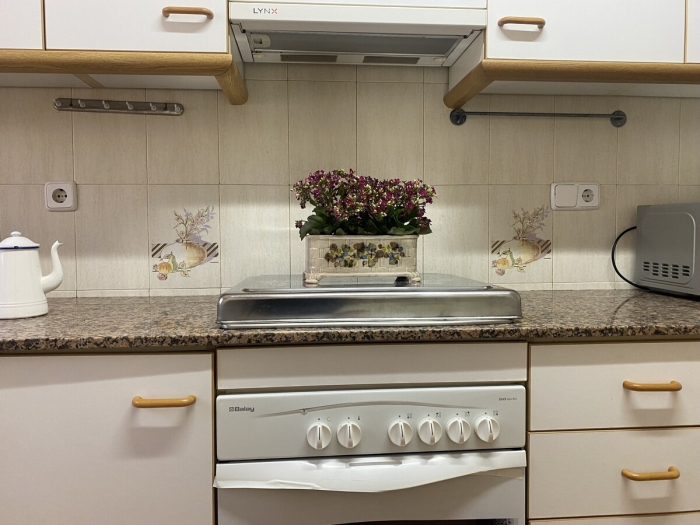 image th156 Townhouse in Tarragona · 4 bedrooms · 5 beds · 2 baths 8