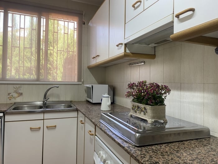 image th156 Townhouse in Tarragona · 4 bedrooms · 5 beds · 2 baths 9