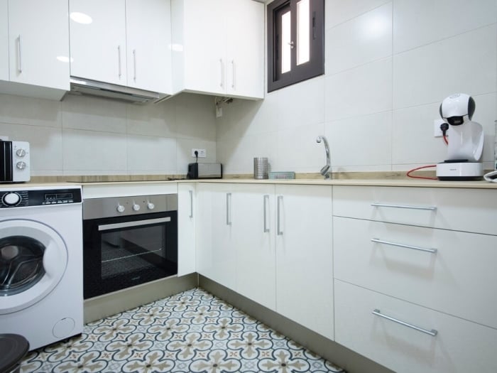 image th158 studio in Tarragona 1 bedroom · 1 bed · 1 bath 13