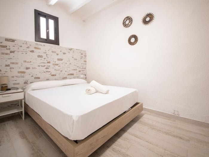 image th158 studio in Tarragona 1 bedroom · 1 bed · 1 bath 17