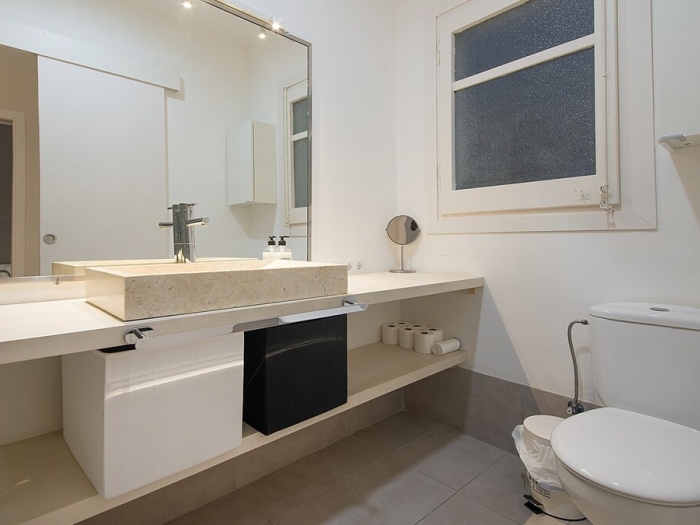 image th37 Apartamento · Tarragona · 4 dormitorios · 1 baño 19