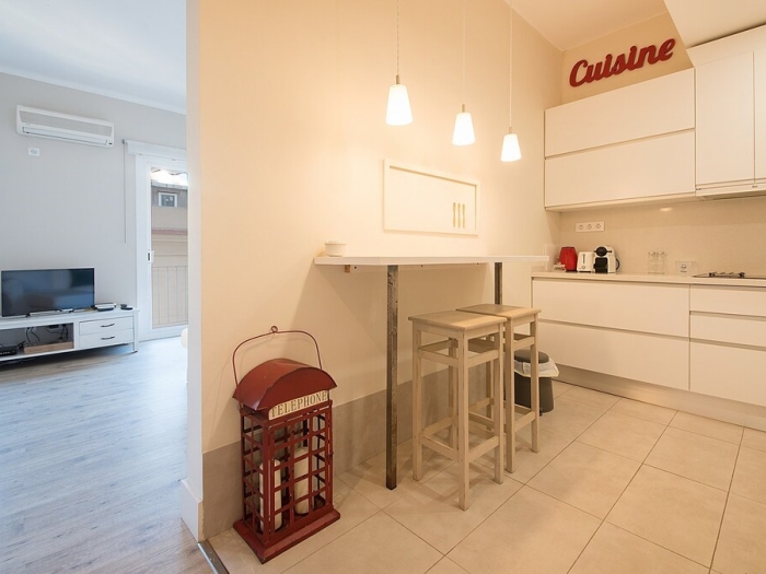 image th37 Apartamento · Tarragona · 4 dormitorios · 1 baño 9