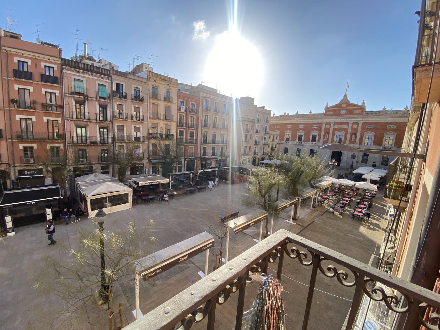 image TH61 Apartamento centrico en la Plaza de la Font 10