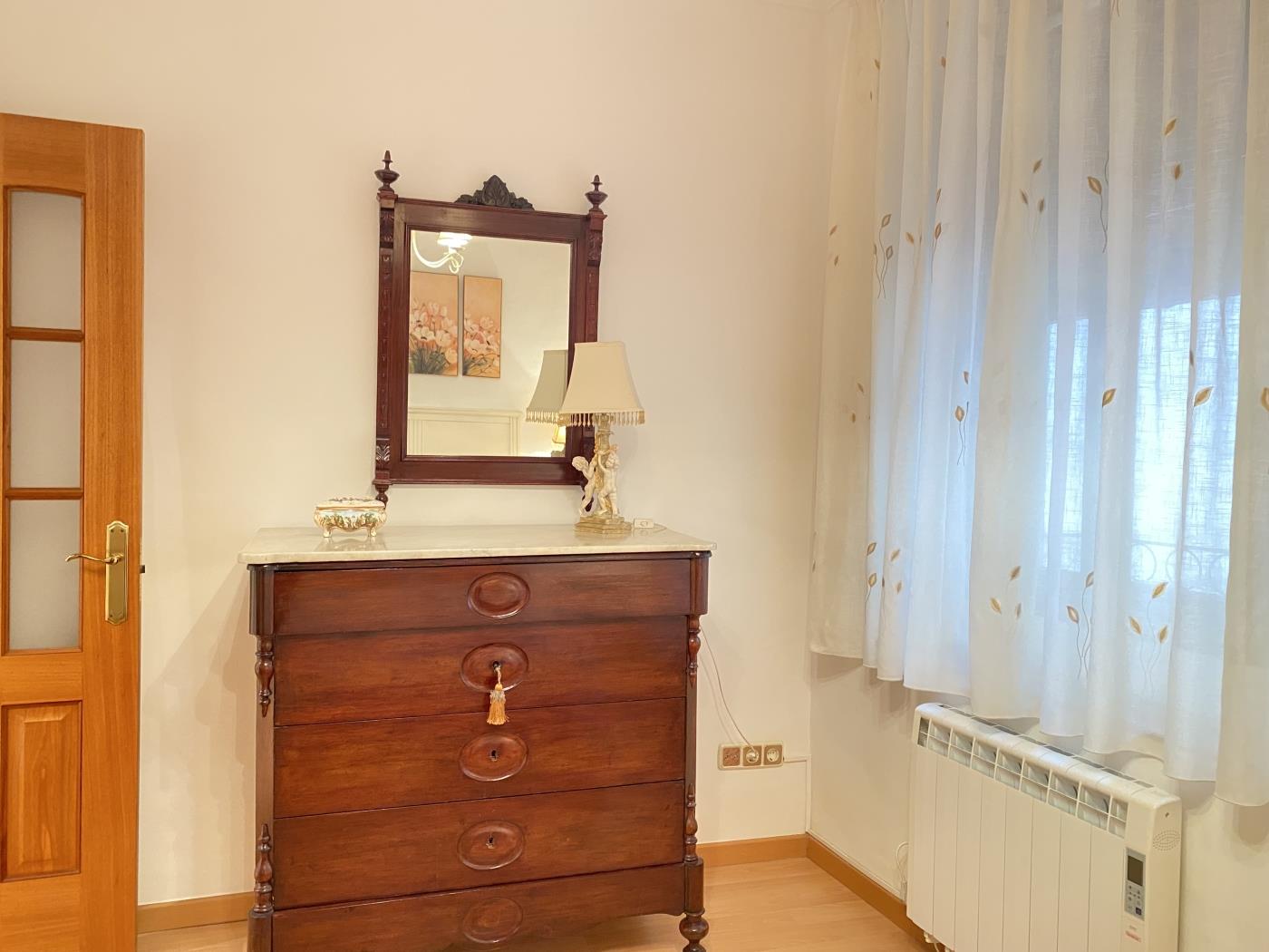image TH61 Apartamento centrico en la Plaza de la Font 27