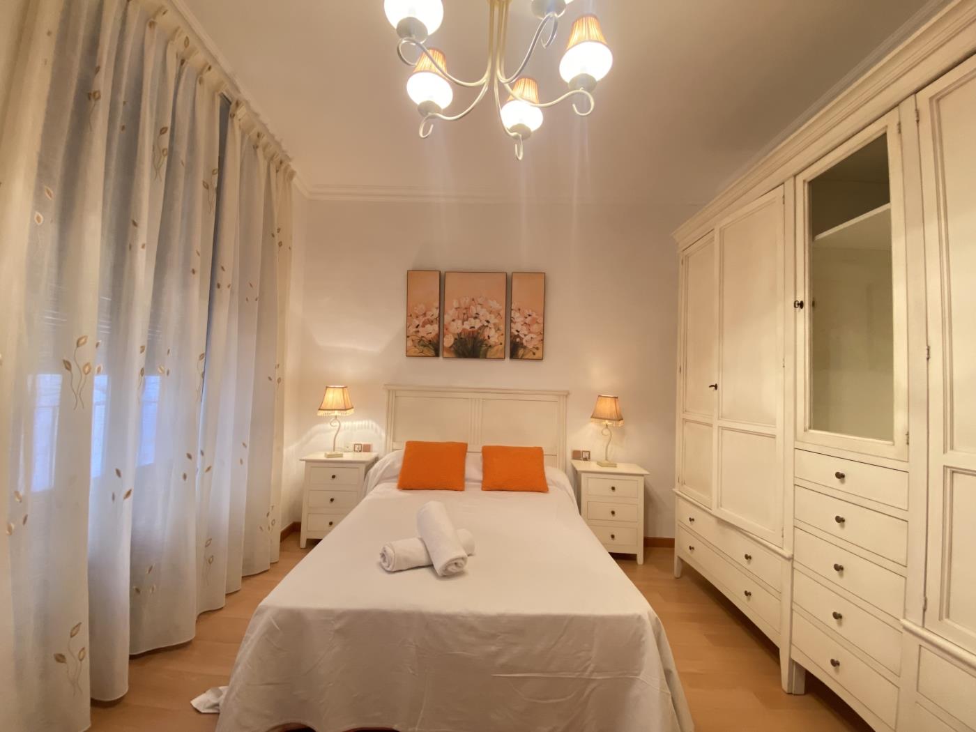 image TH61 Apartamento centrico en la Plaza de la Font 30