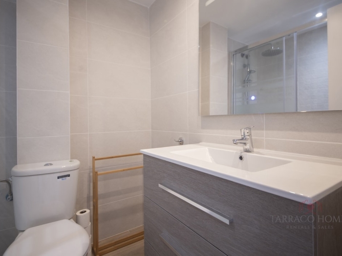 image th64 Apartamento · Tarragona · 2 dormitorios ·1,5 baños 19