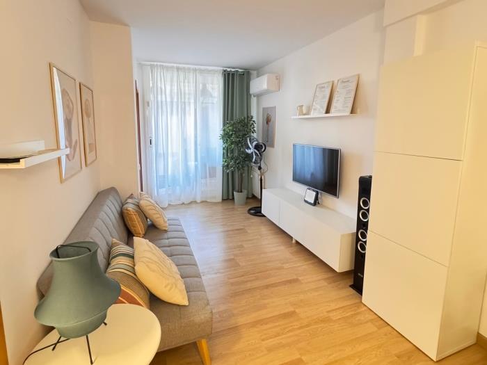 R165 Seaside apartment