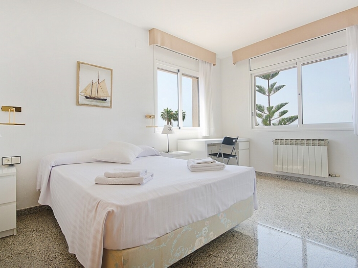 image R11 Villa Blanca Calafell 23