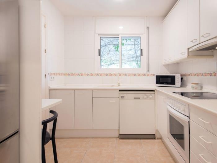 image R5 Casa Colonial en venta en segunda línea con piscina privada en Coma-ruga 21