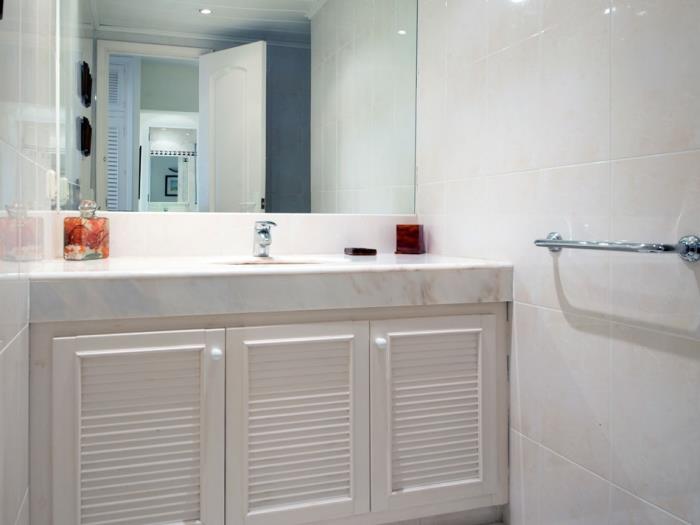 image R5 Casa Colonial en venta en segunda línea con piscina privada en Coma-ruga 33