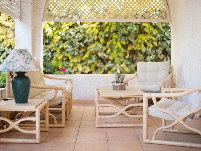 image R5 Casa Colonial en venta en segunda línea con piscina privada en Coma-ruga 9