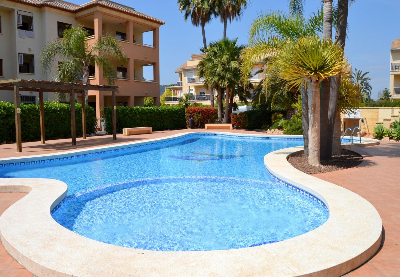 Апартаменты на Хавеа / Javea - Piso en Javea planta baja 6p 2 terrazas piscina playa Arenal a 300m