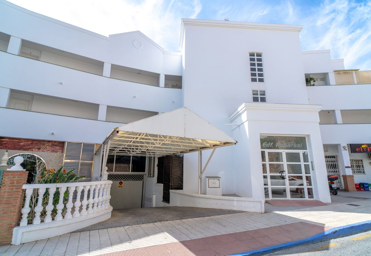 Апартаменты на Nerja - Apartment on Burriana Beach Nerja with WiFi and Air Conditioning - Réf 334