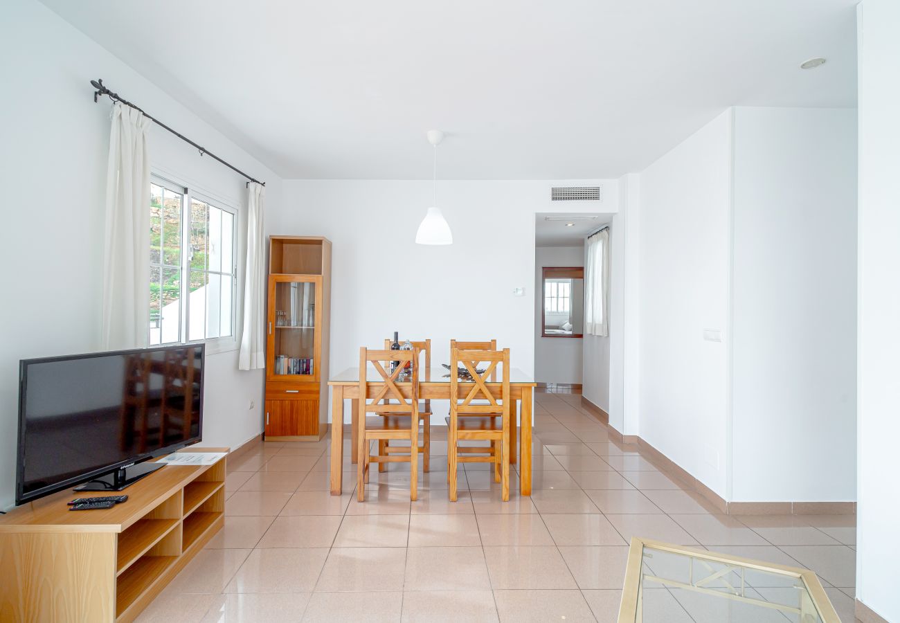 Апартаменты на Nerja - 2 bedroom apartment in Burriana Beach Nerja with WiFi and Air Conditioning - Ref 340