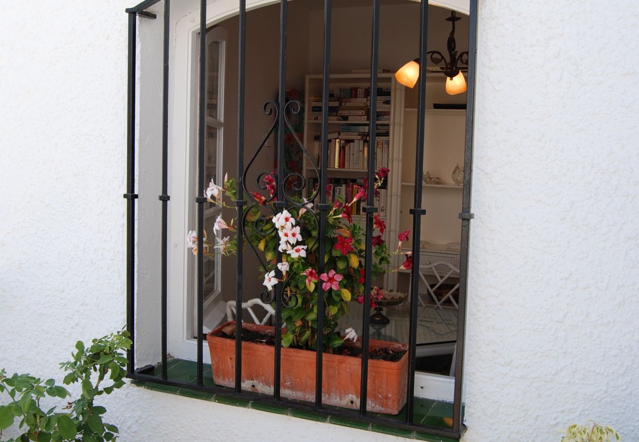 Вилла на Nerja - Casasol Holiday Nerja Pinos 295House with 3 bedrooms and communal pool in Los Pinos Nerja - Ref 295