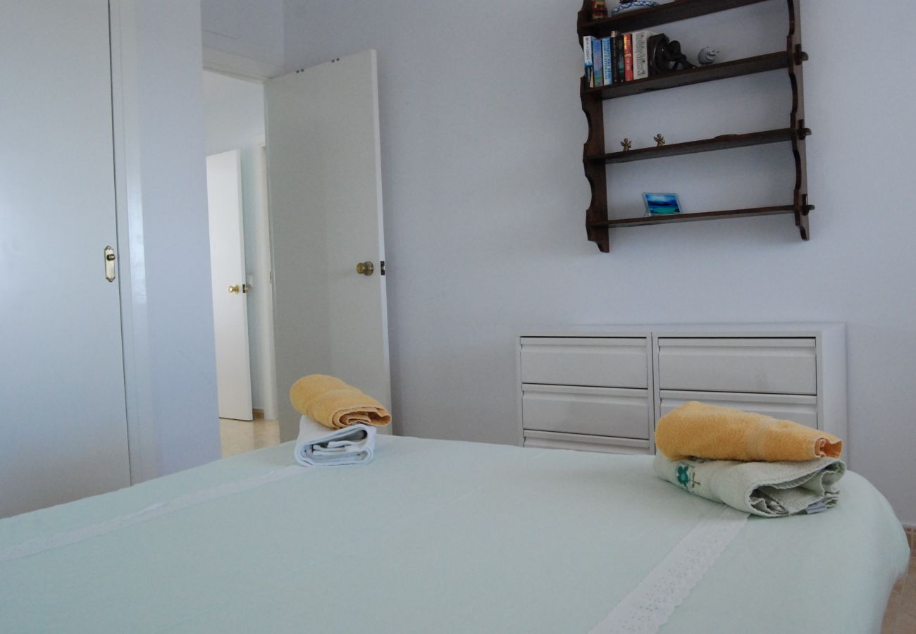 Апартаменты на Nerja - Просторная и светлая квартира в Нерхе с видом на море Ref 335