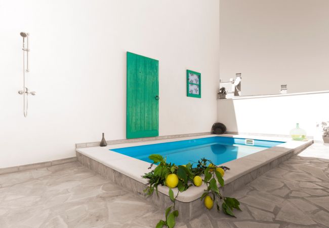  на Santa Margalida - Can Cantino 213 fantástica casa de pueblo con piscina privada, aire acondicionado, terraza, barbacoa y WiFi